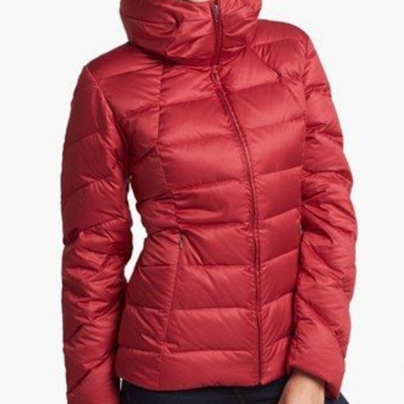 Patagonia Downtown Loft Parka in Dark Currant Red